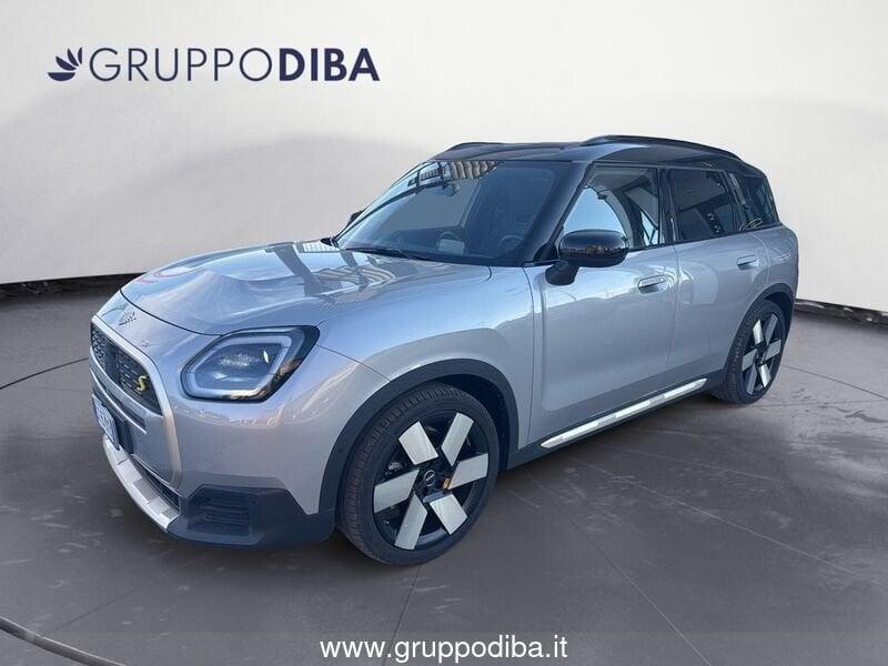 MINI Mini Countryman U25 Mini Countryman SE Favoured all4