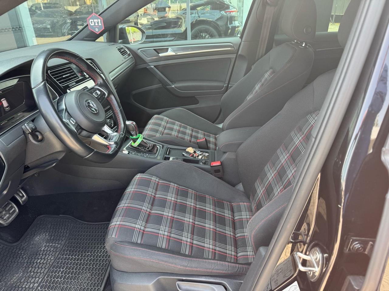 Volkswagen Golf GTI Golf GTI PERFORMANCE 2.0 245CV DSG