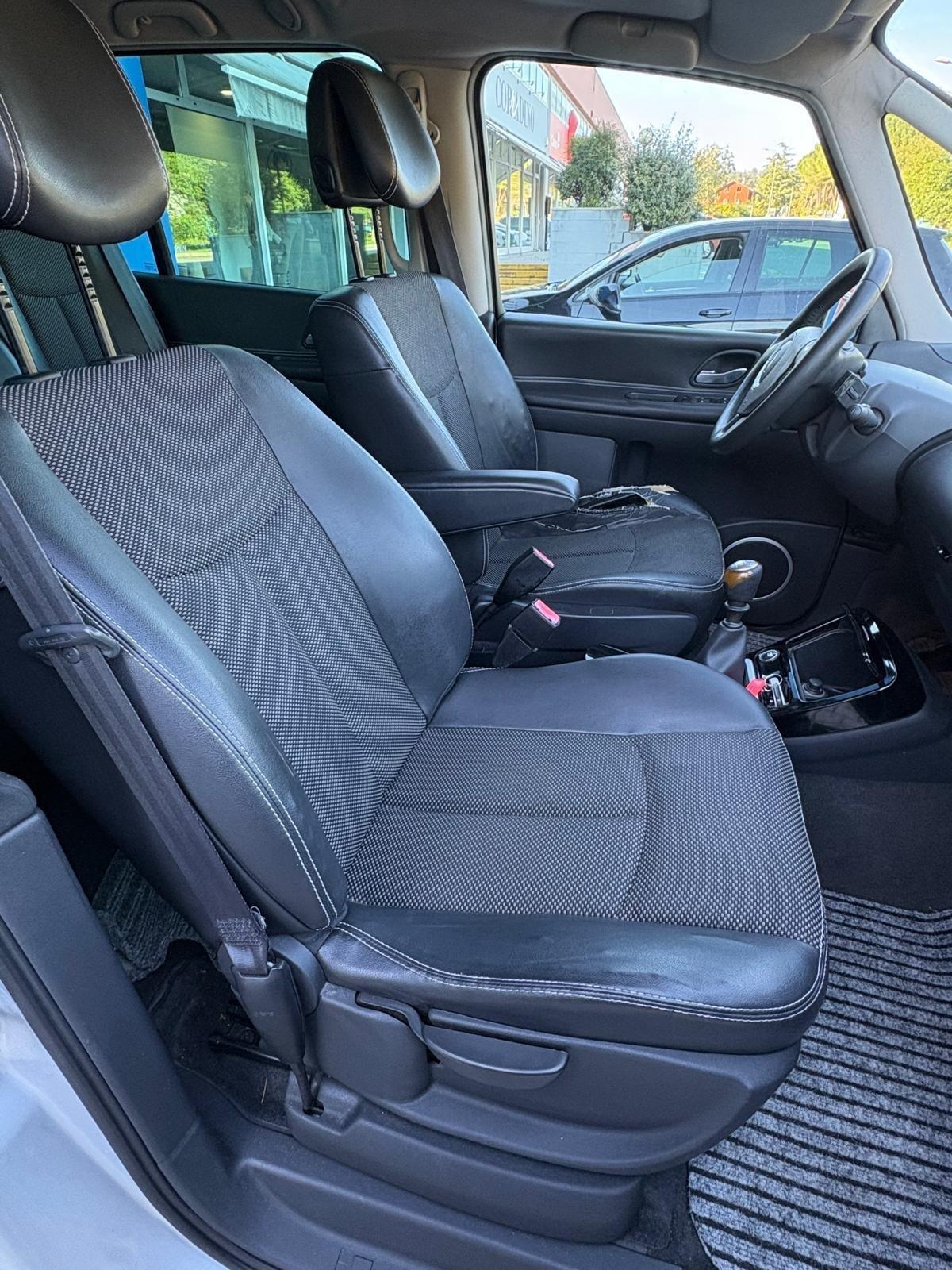 Renault Espace 7 posti 2.0 dci
