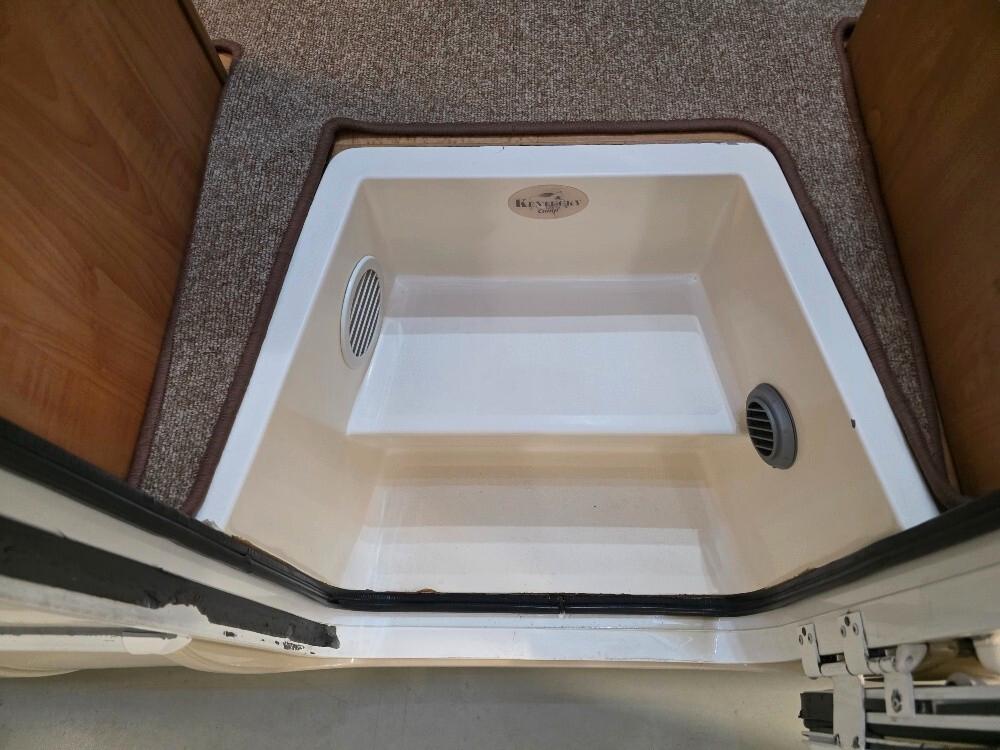 CAMPER KENTUKY CORRAL 3