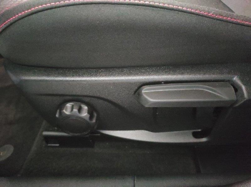 FORD Focus 4ª serie - Focus 1.0 EcoBoost Hybrid 155 CV Powershift SW ST-line