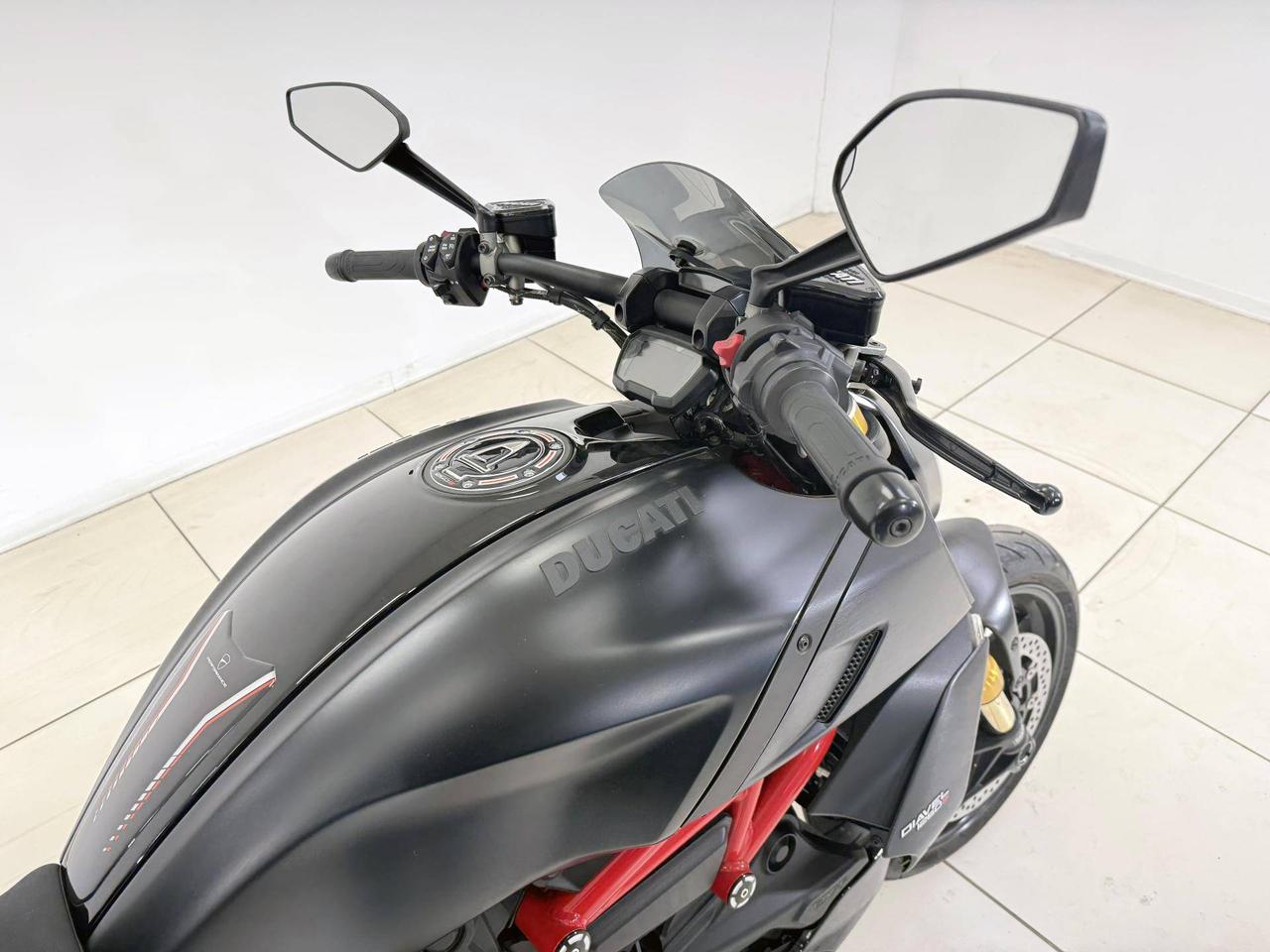 DUCATI Diavel 1260 S Total black