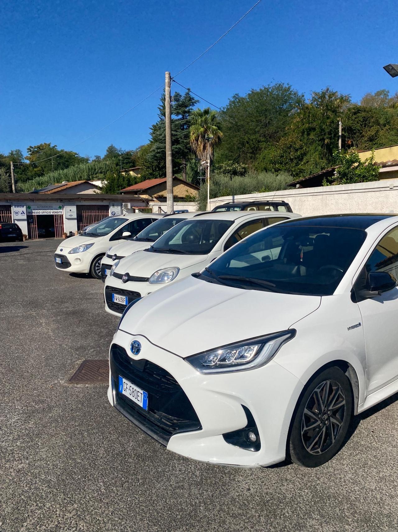 Toyota Yaris 1.5 Hybrid 5 porte Lounge