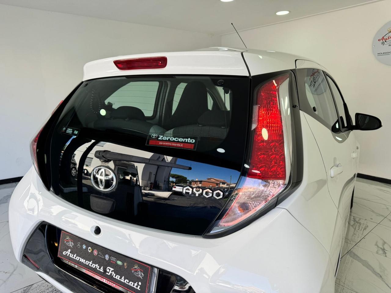 Toyota Aygo 1.0 VVT-i 69 CV 5 porte -TELECAMERA-GARANTITA-2017