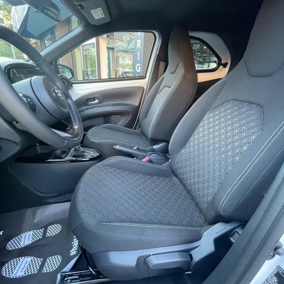 TOYOTA - Aygo X -CVT 600KM!!!