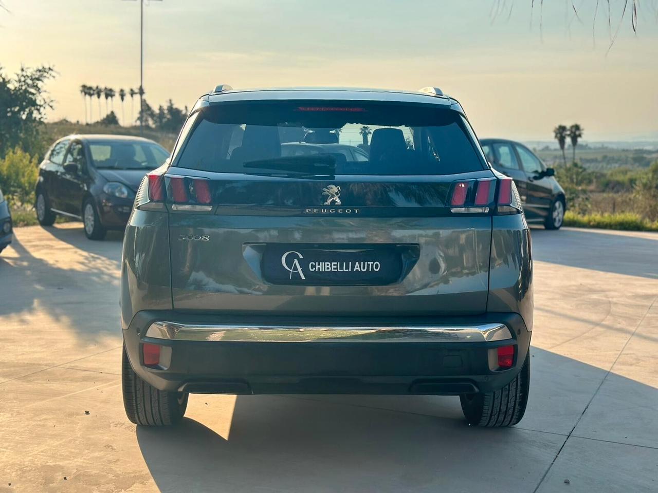 Peugeot 3008 1.5 Blue-HDi 130 CV Allure