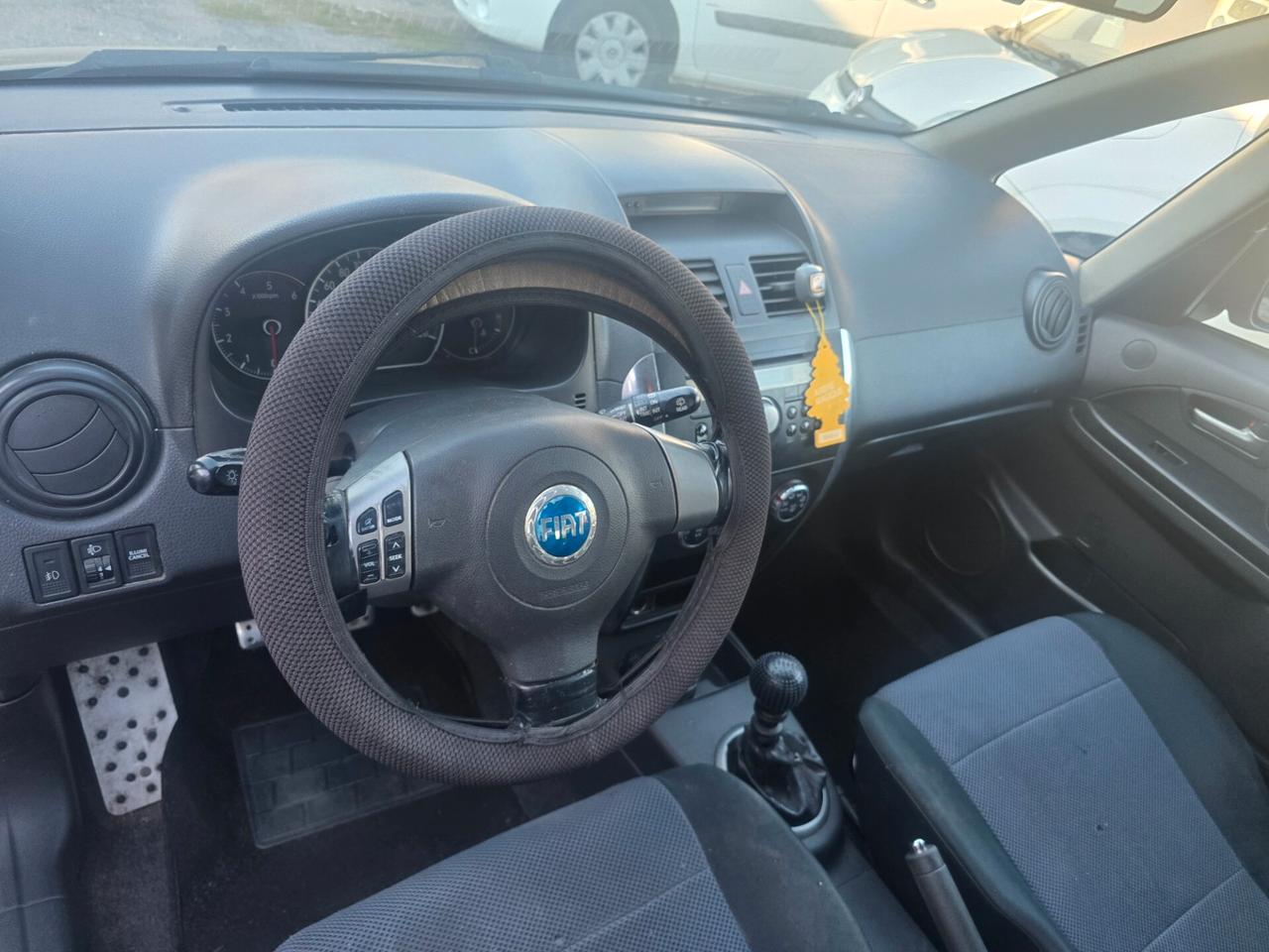 Fiat Sedici 1.9 MJT 4x4 Emotion
