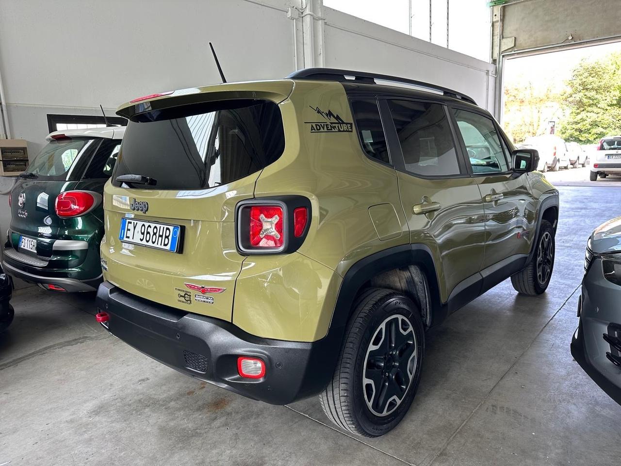 Jeep Renegade 2.0 Mjt 170CV 4WD Active Drive Low Trailhawk