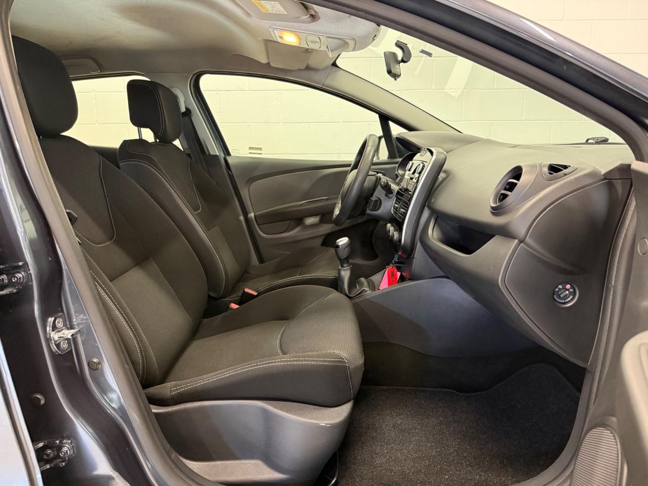 Renault Clio TCe 12V 90CV Start&Stop 5 porte Energy Intens