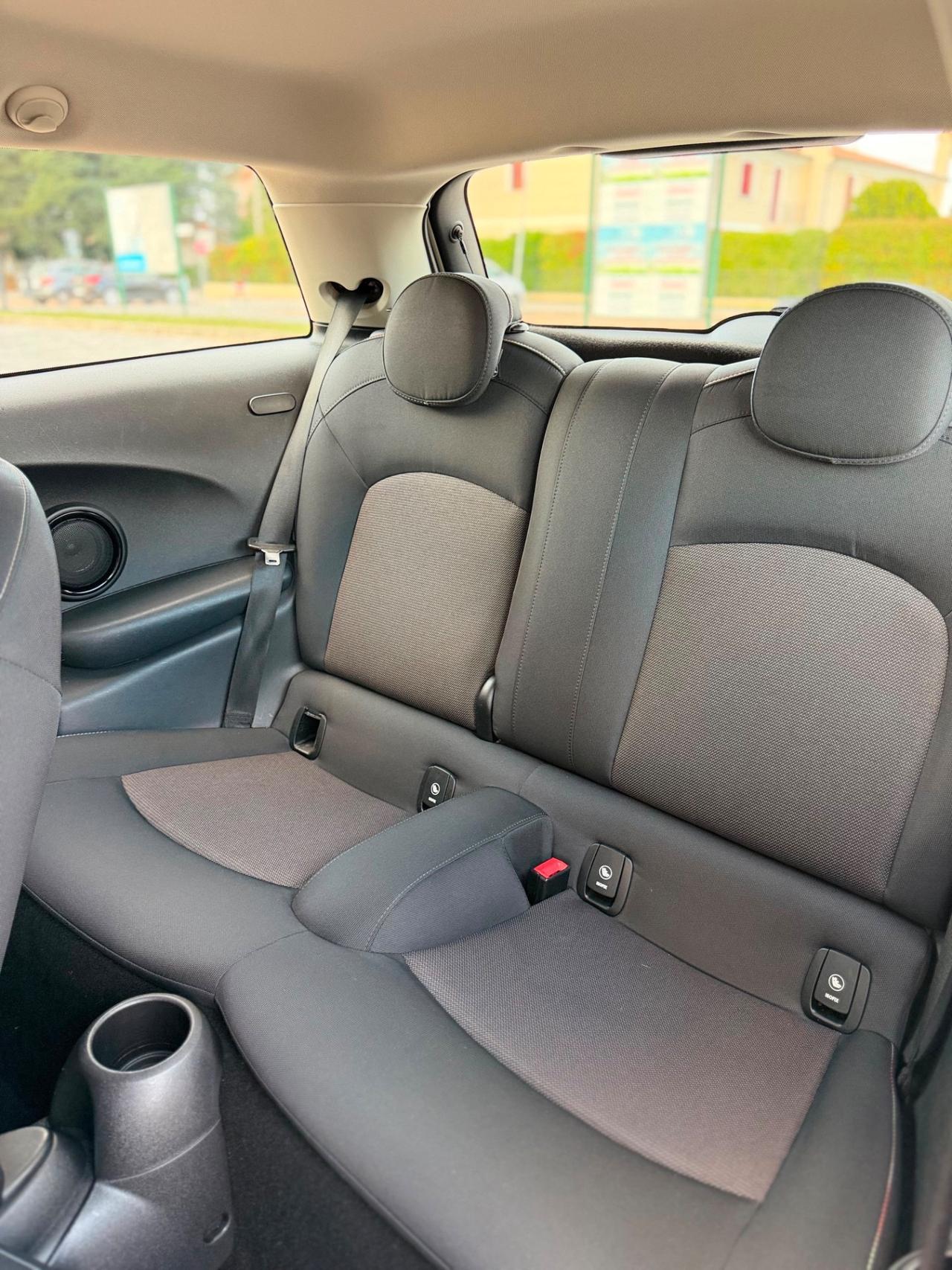 Mini 1.5 Cooper D Hype 5 porte neopatentati