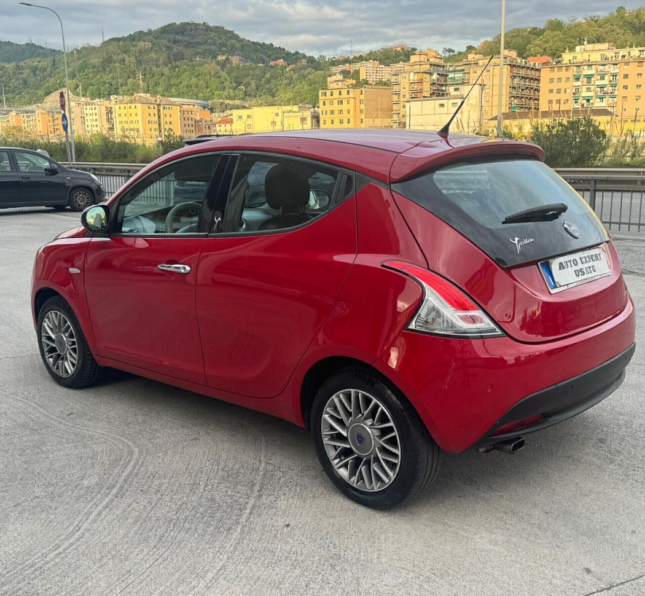 Lancia Ypsilon 1.3 MJT 16V 95 CV 5 porte S&S 2013