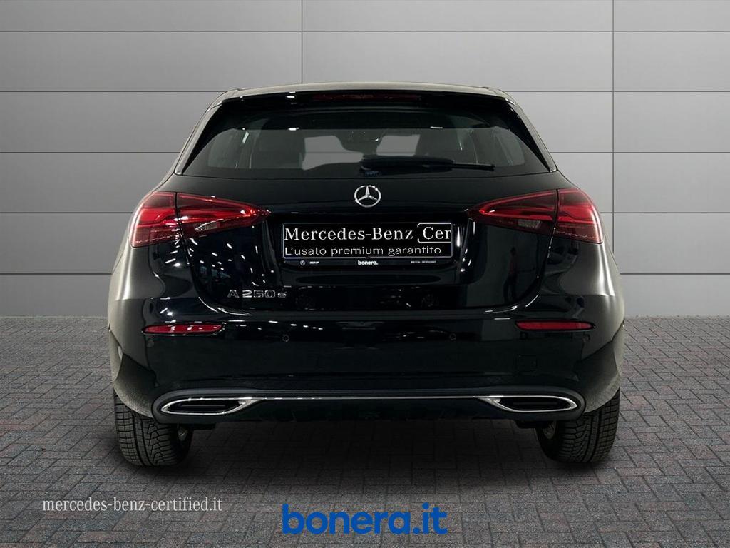 Mercedes Classe A 250 250 e Plug-In-Hybrid Advanced Progressive Speedshift DCT AMG 8G