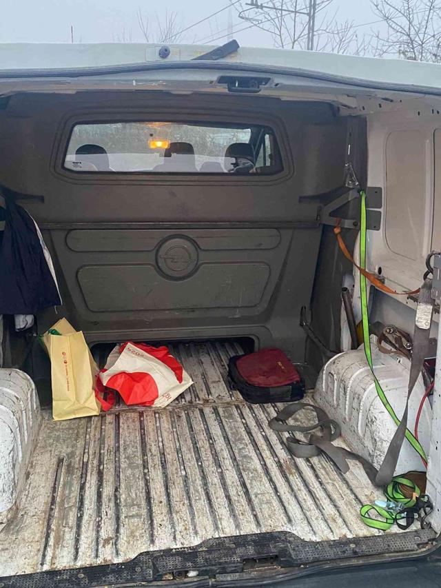 OPEL VIVARO VAN 2.5 CDTI 6 POSTI GANCIO TRAINO