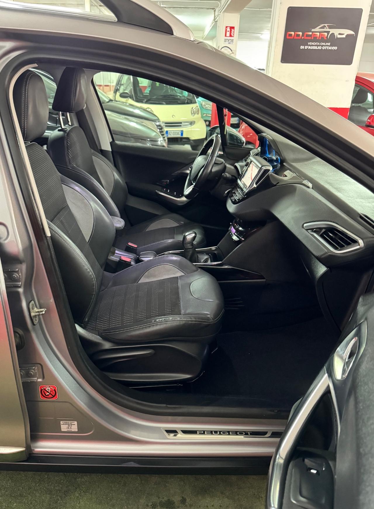 Peugeot 2008 1.6 e-HDi 92 CV Allestimento Allure top di gamma