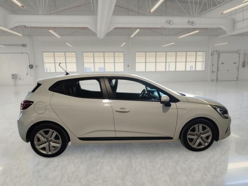 RENAULT CLIO 1.6 HYBRID E-TECH 67KW BUSINESS 5 PORTE BERLINA