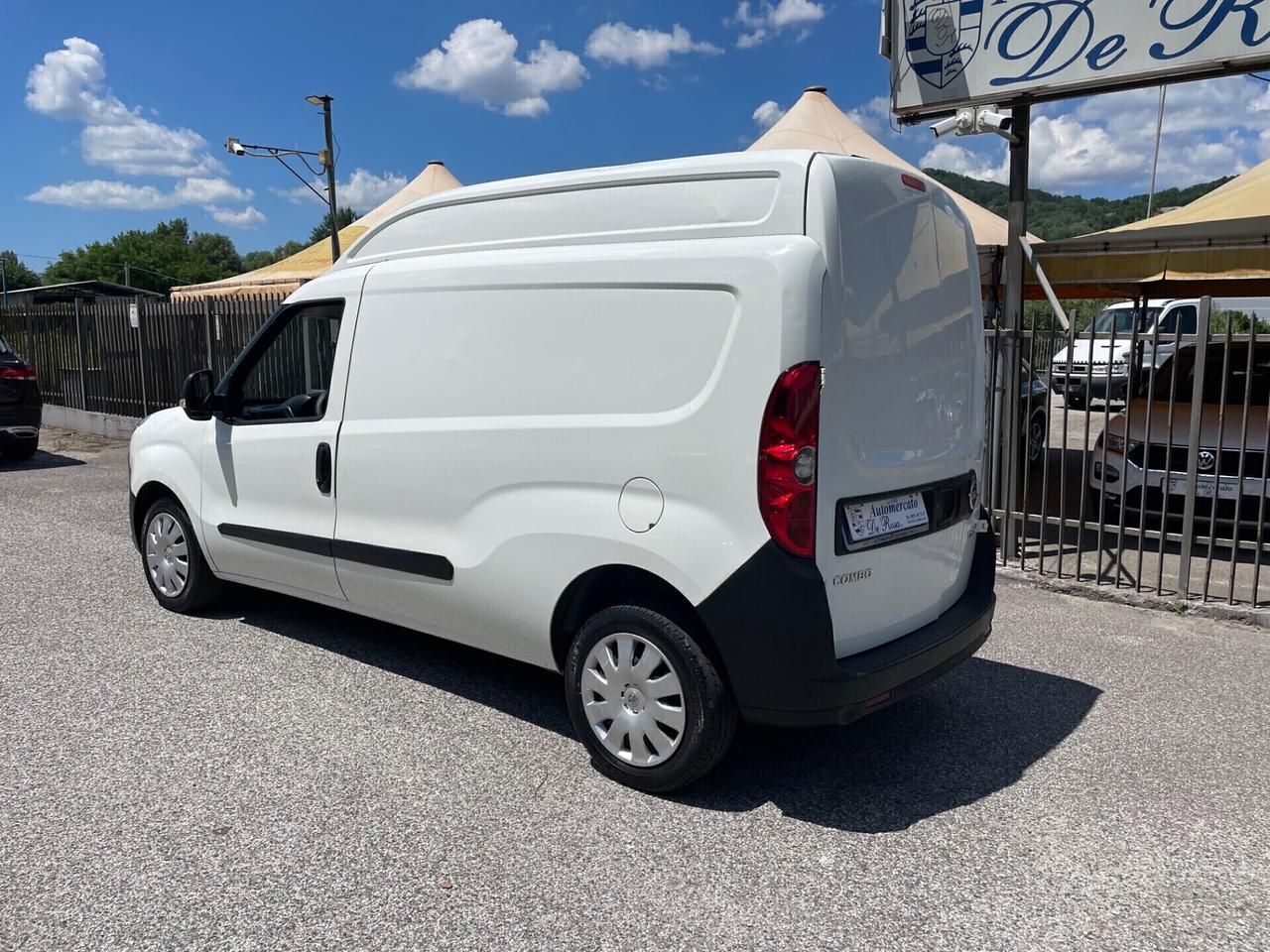 Opel Combo 1.6 CDTI 105CV EcoFLEX PL-TA Blitz S&S (1000) E5+