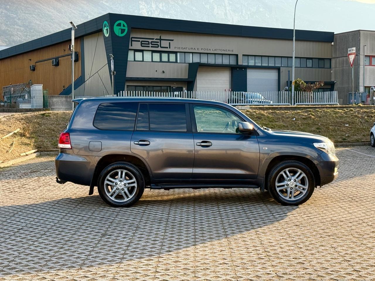 Toyota Land Cruiser 200 , V8 4.5 Tdi 286cv, 7 posti