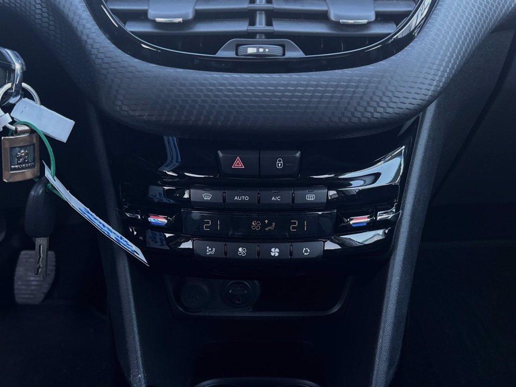 PEUGEOT 2008 PureTech 82 Allure del 2018