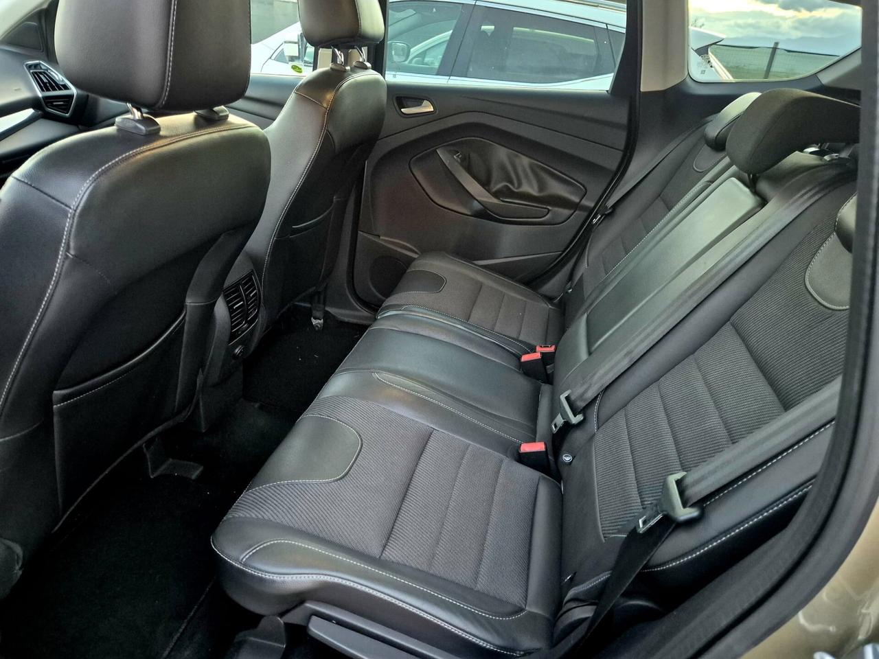 Ford Kuga 2.0 tdci 150 cv S&S 2WD