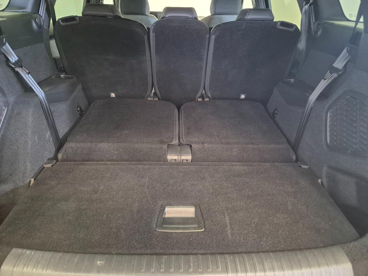 Peugeot 5008 1.2 hybrid Allure 145cv 7p.ti e-dcs6 IN PROMO