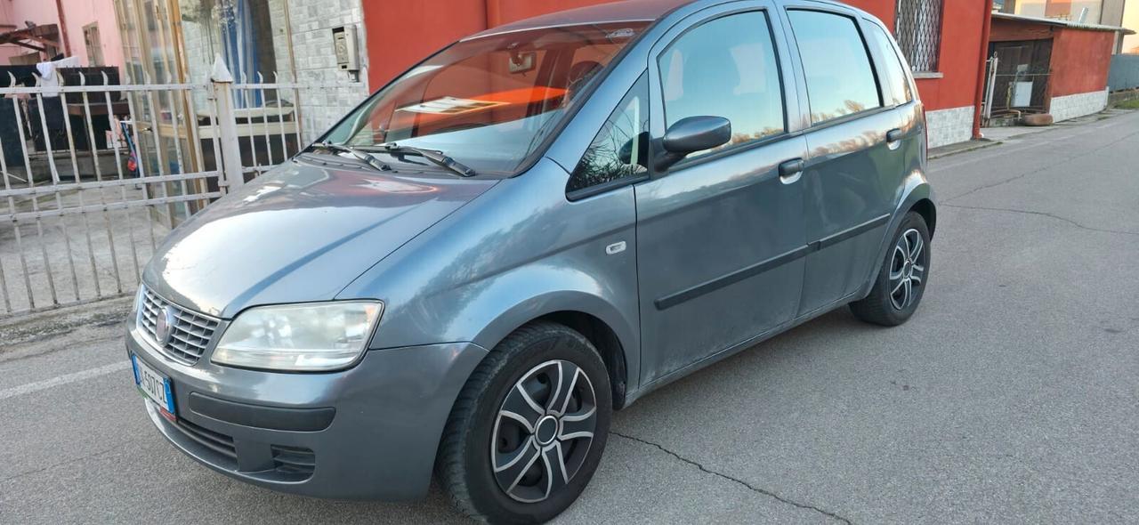 Fiat Idea 1.4 BlackEnergy GPL valido neopatentati