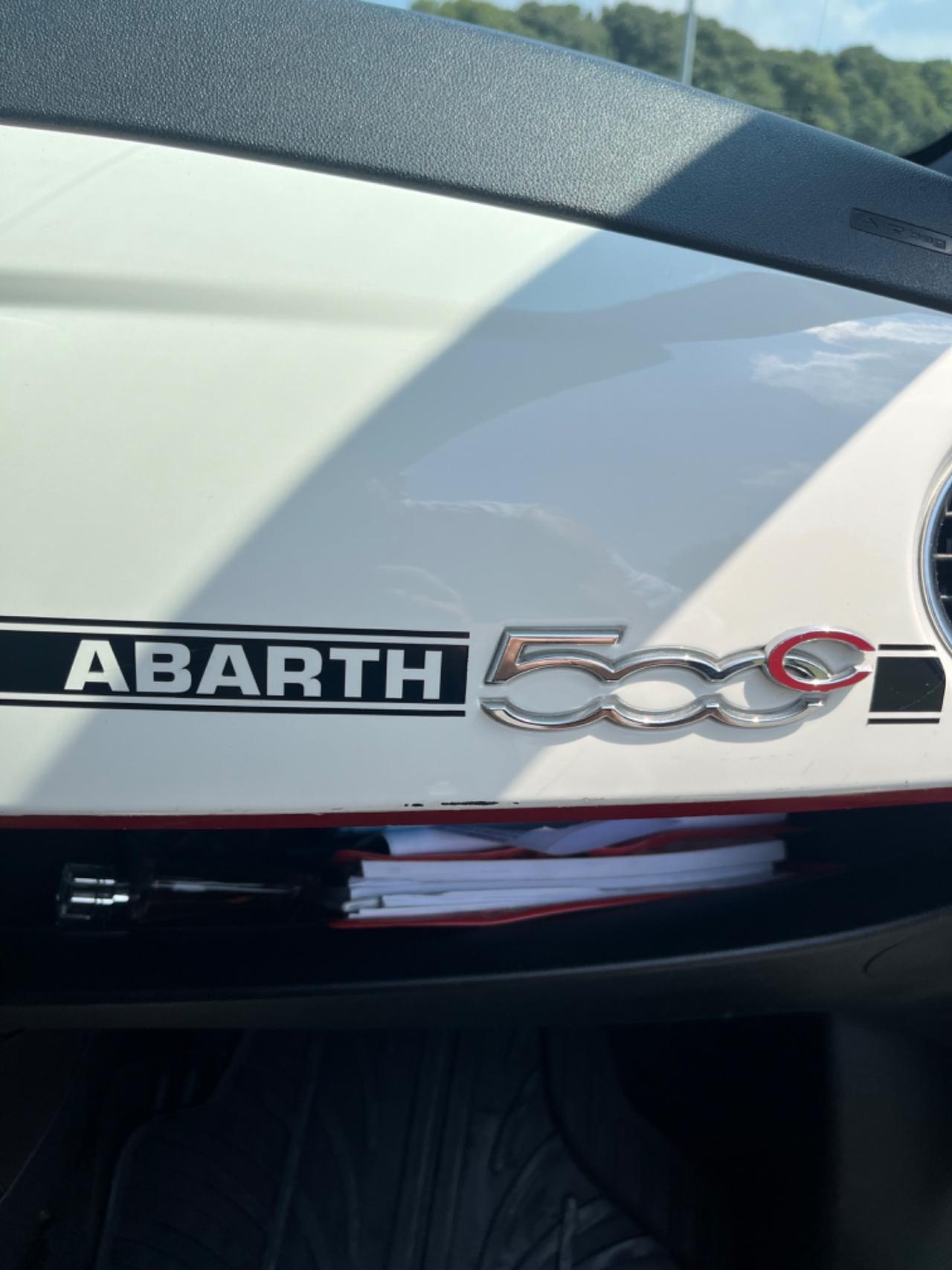 Abarth 500 C 1.4 Turbo T-Jet MTA Bicolore