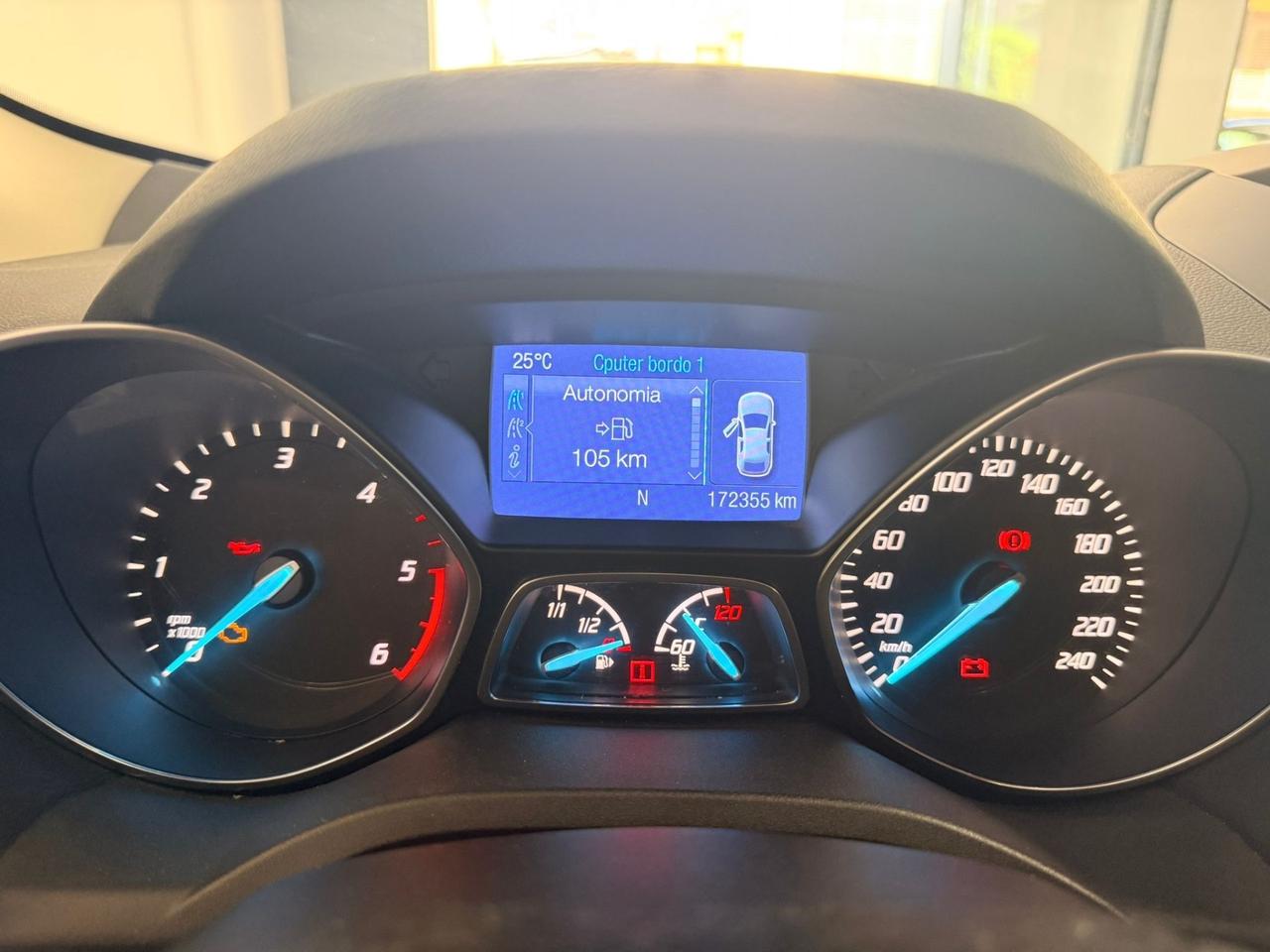 Ford Kuga 2.0 TDCI 150 CV S&S 4WD Titanium