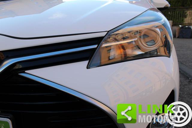 TOYOTA Yaris 1.5 Hybrid 5 porte Active cambio automatico