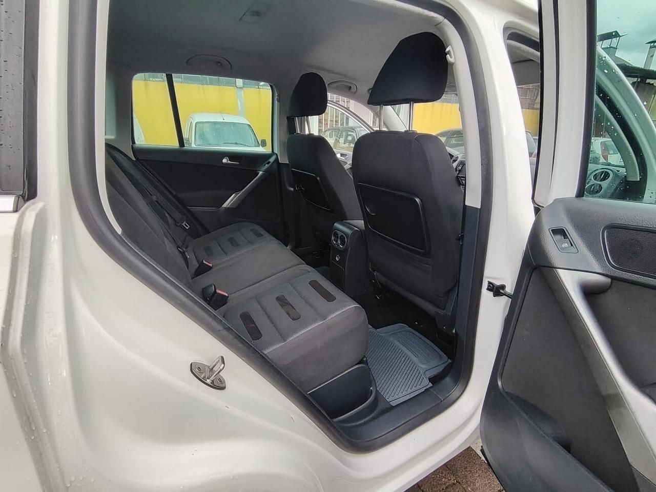 Volkswagen Tiguan 2.0 TDI 170 CV DPF Sport & Style (18°)