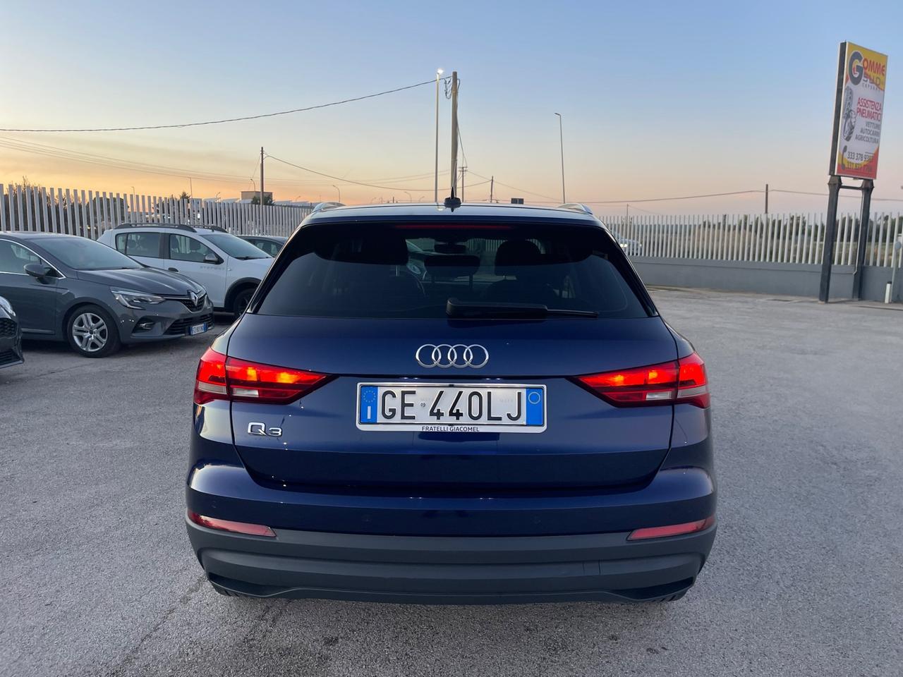 AUDI Q3 35 TDI 150CV STRONIC BUSINESS FULL MY21