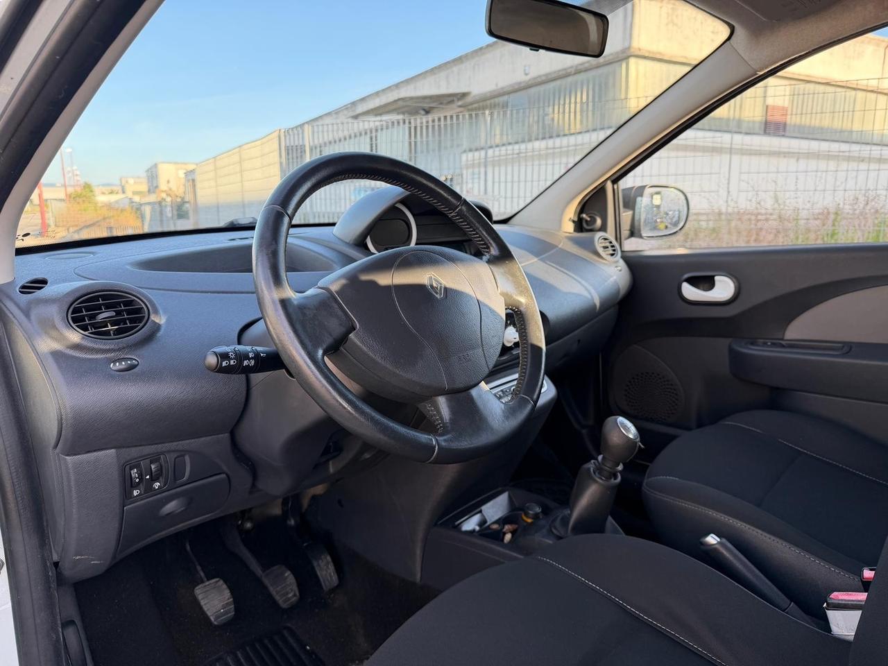 Renault Twingo 1.1 benzina