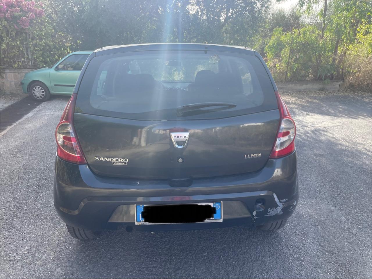 Dacia Sandero 1.4 8V Lauréate