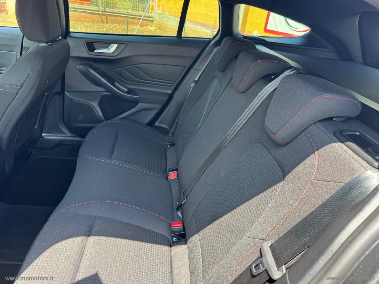 FORD FOCUS ST-LINE SW 1.5 ECOBLUE 115CV AUTOMATICA IVA ESPOSTA