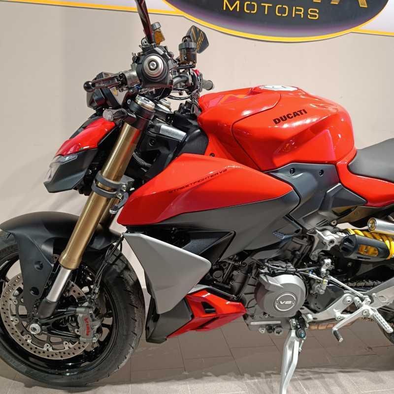 Ducati Streetfighter V2 - 2025