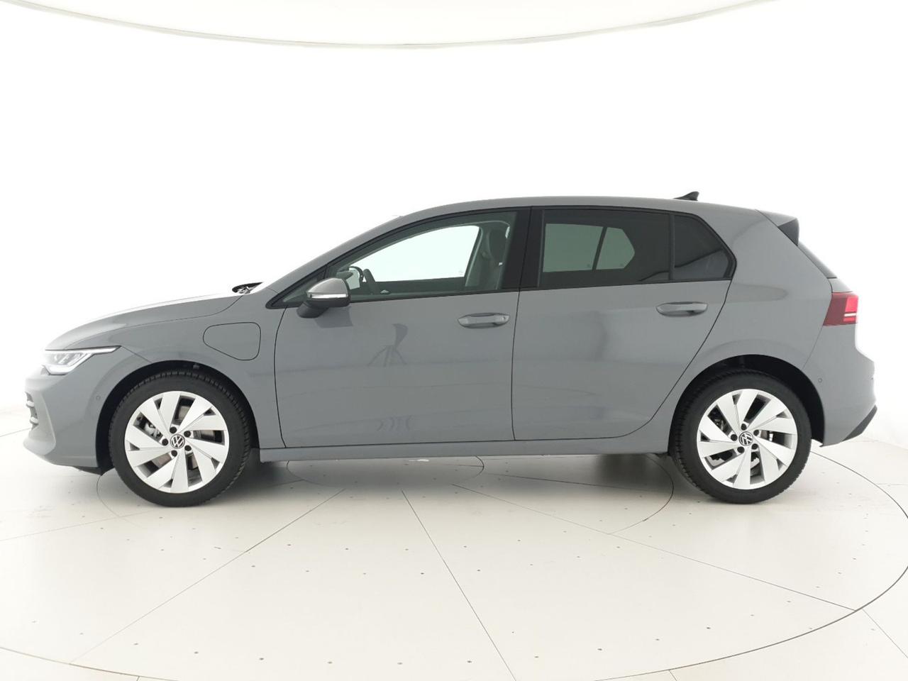 Volkswagen Golf 1.5 tsi ehybrid edition plus 204cv dsg