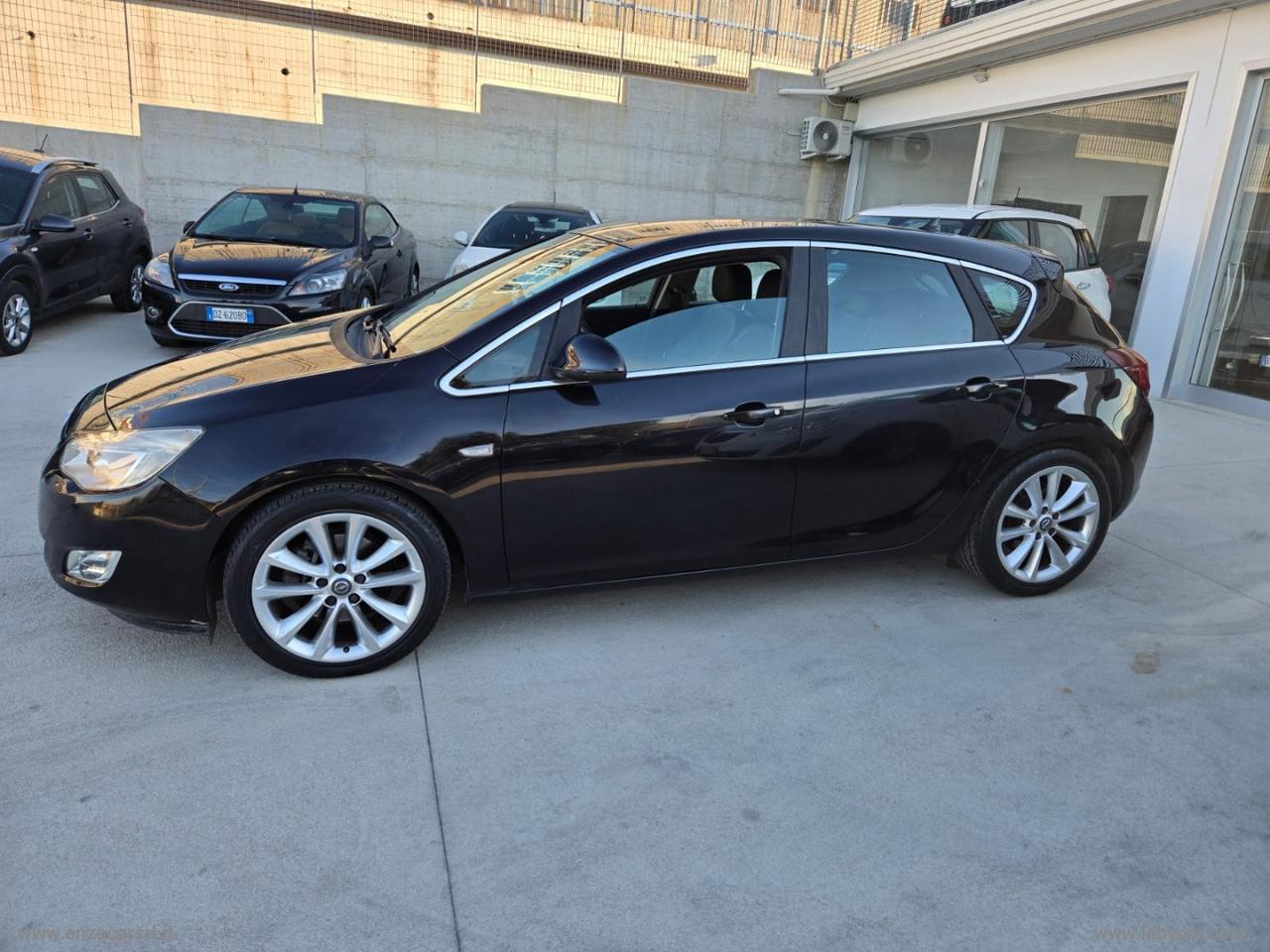 OPEL Astra 1.7 CDTI 125 CV 5p. Cosmo UNIPROPRIETARIO