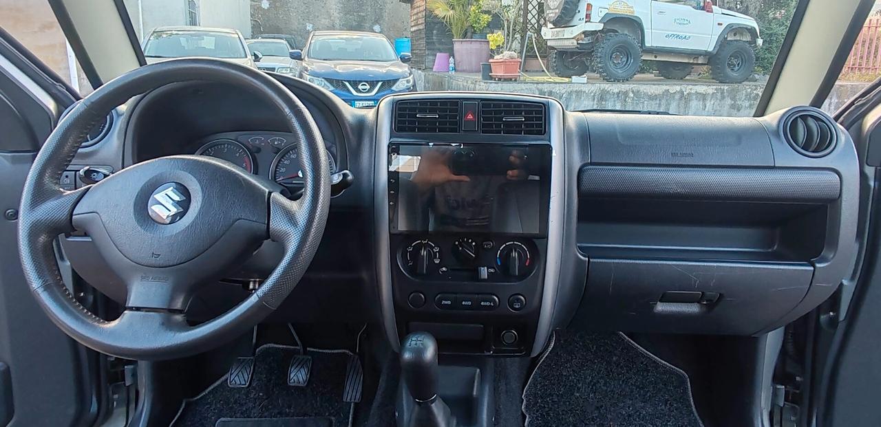 Suzuki Jimny 1.5 DDiS 4WD JLX Più