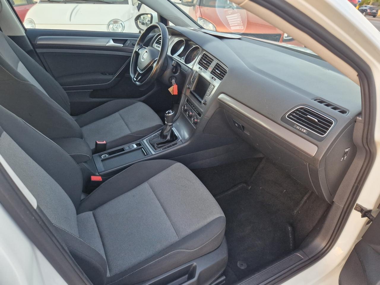 Volkswagen Golf 7 1.6 TDI - 2015