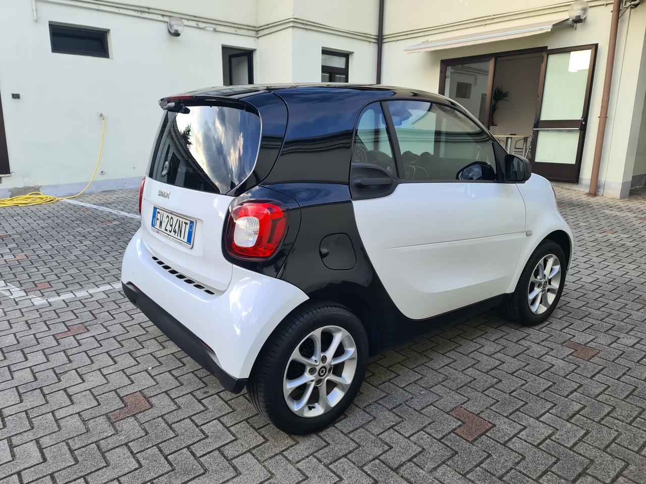 Smart ForTwo aut. 1.0 twinamic Passion - km certif.