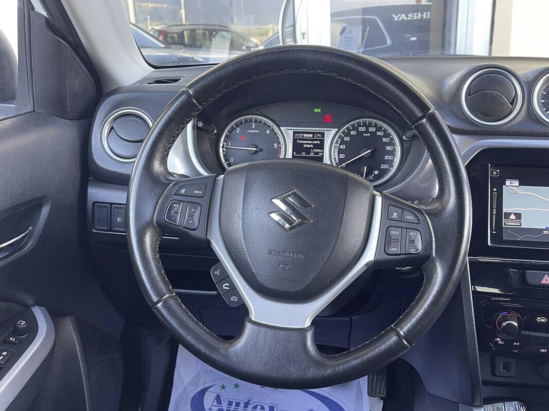 Suzuki Vitara 1.6 DDiS 4WD AllGrip V-Top Navigatore-Telecamera post.-Sedili Pelle-Alcantara