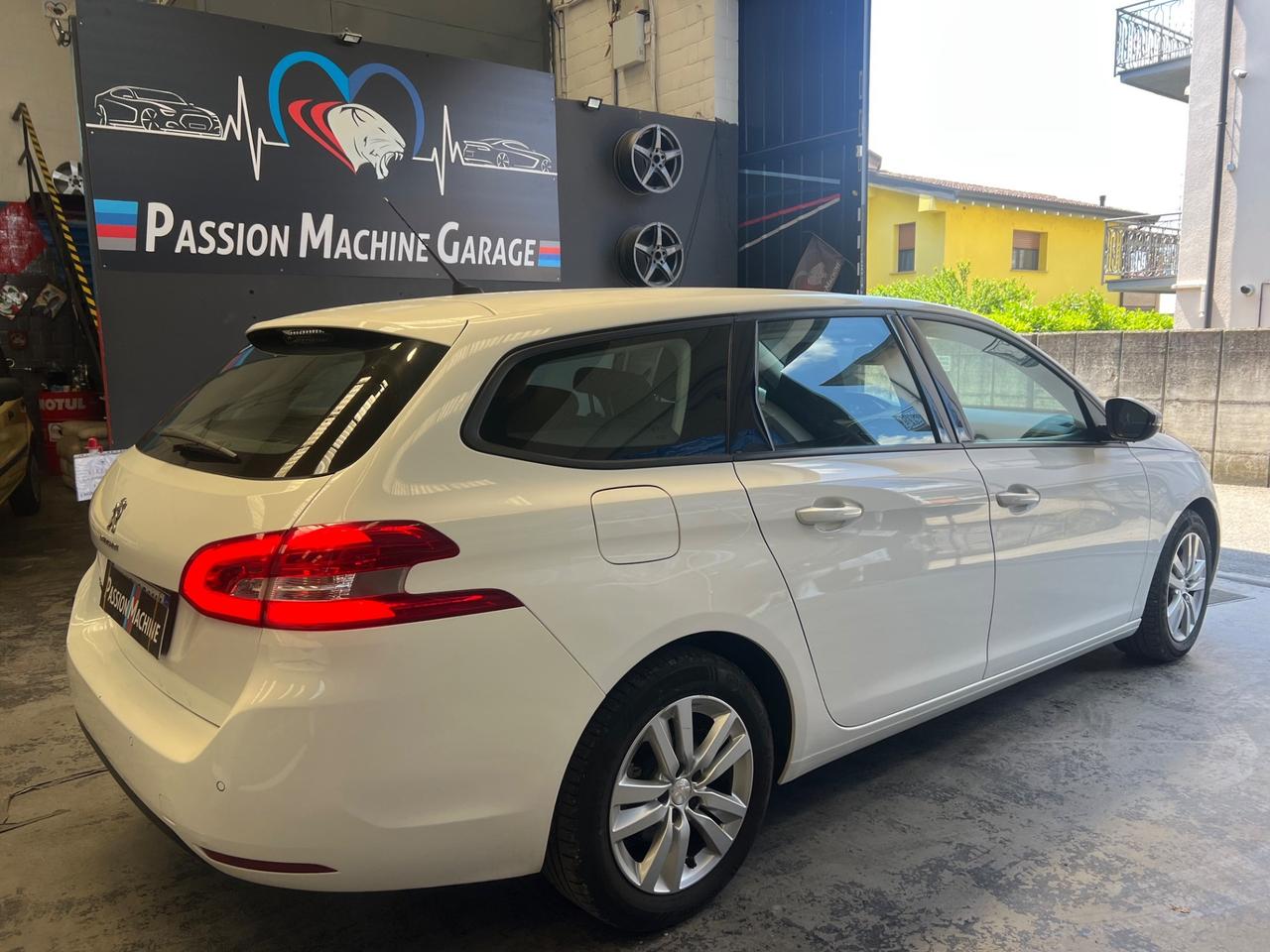 Peugeot 308 BlueHDi 100 S&S SW Business