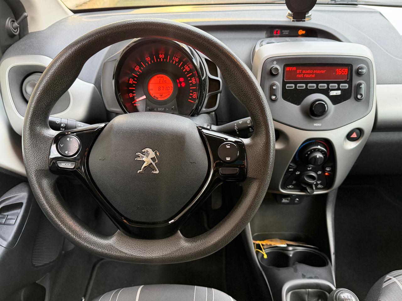 Peugeot 108 1.0 benzina 70cv UNIPRO