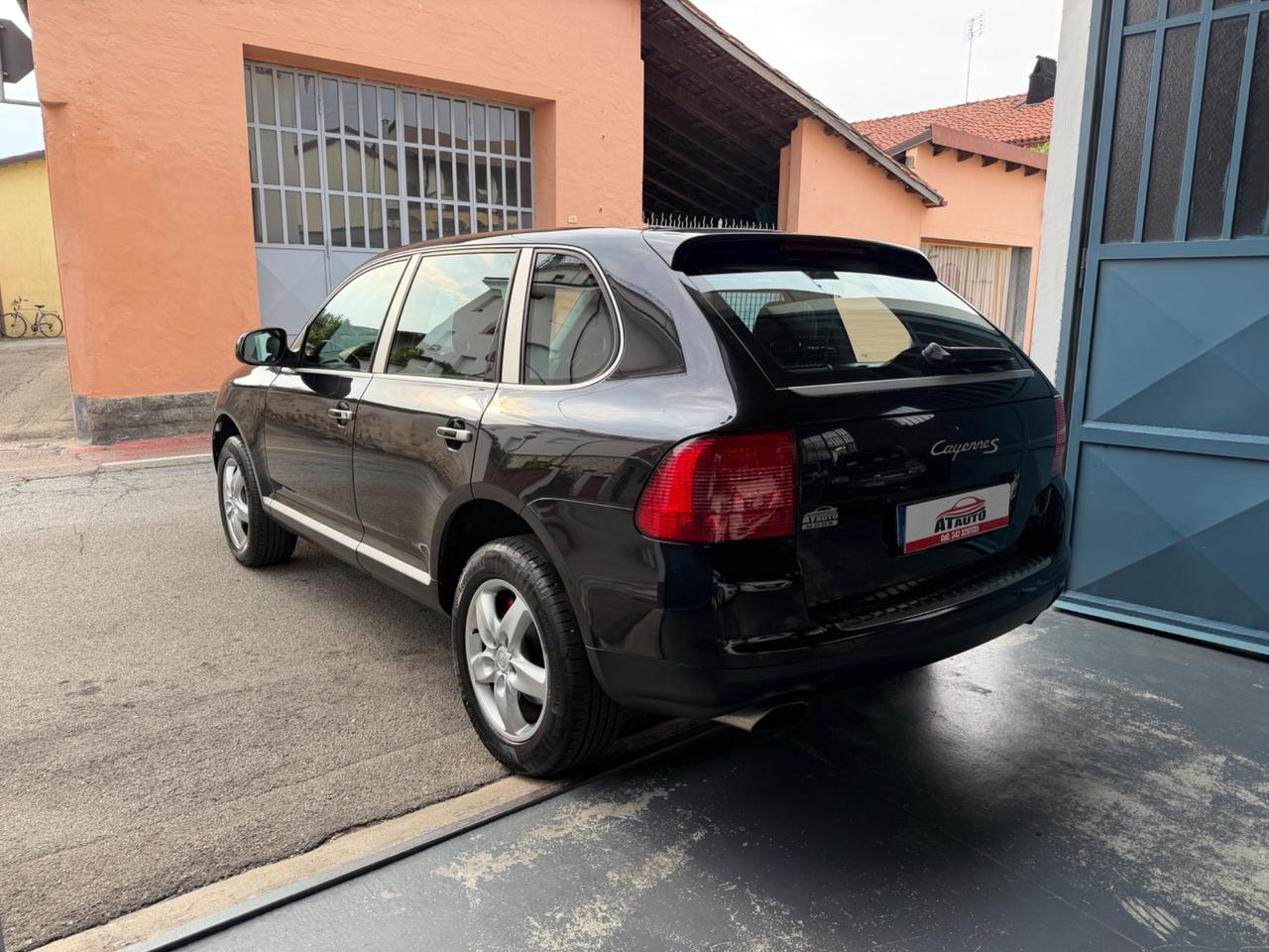 Porsche Cayenne 3.2 V6 cat