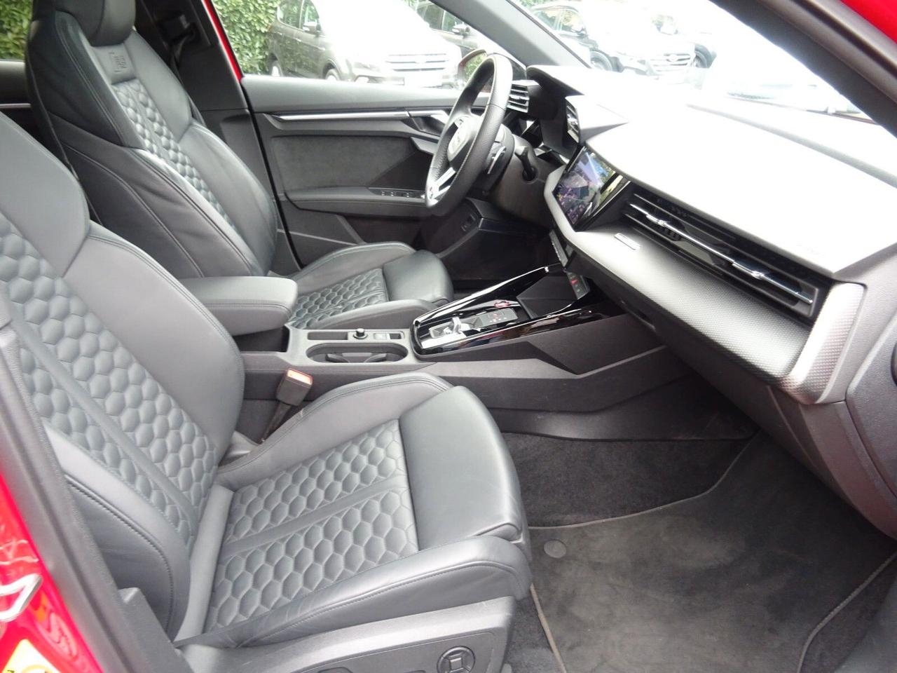Audi A3 RS 3 SPB TFSI quattro S tronic