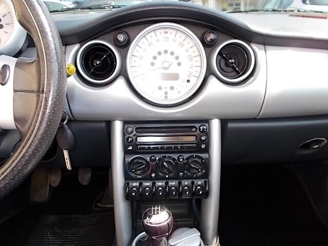 Mini 1.6 16V Cooper Cabrio