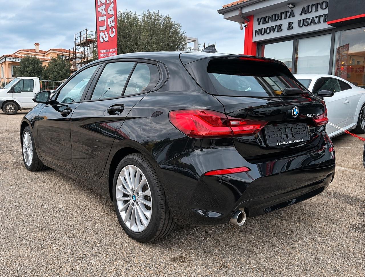 Bmw 118i. Business 136cv
