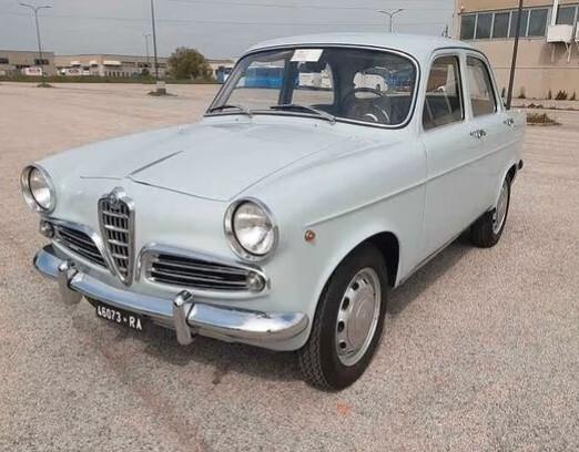 Alfa Romeo Giulietta 1300 berlina 2' serie