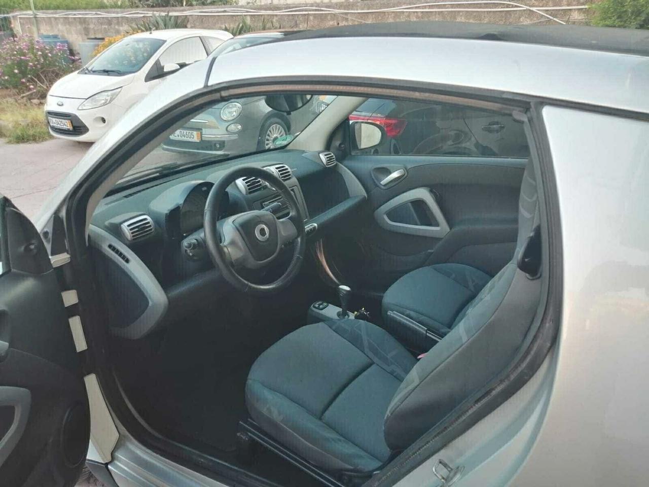 Smart ForTwo 1000 52 kW MHD cabrio passion 2011 Full