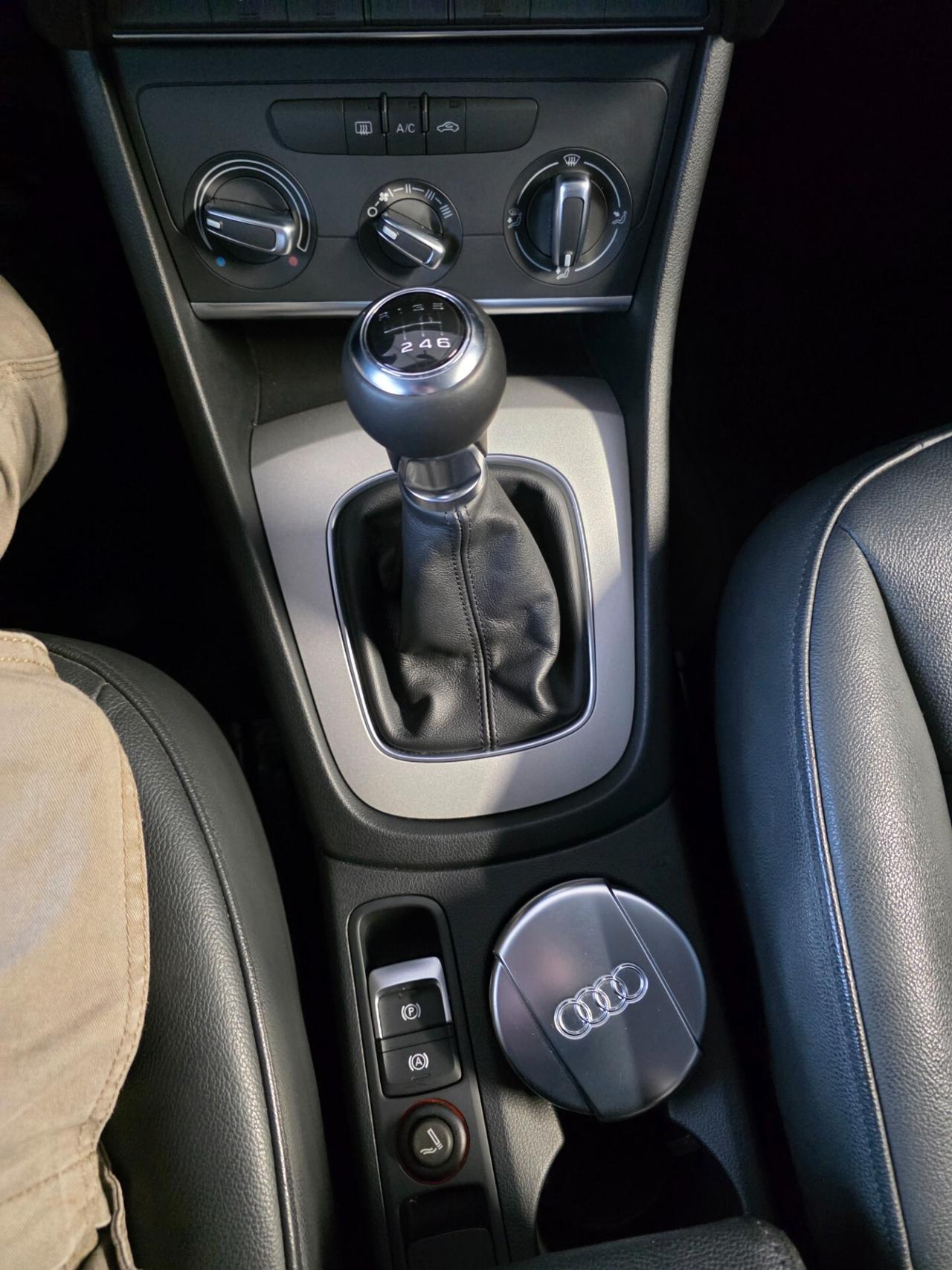 Audi Q3 2.0 TDI 4x4 perfetta e garantito 12 mesi