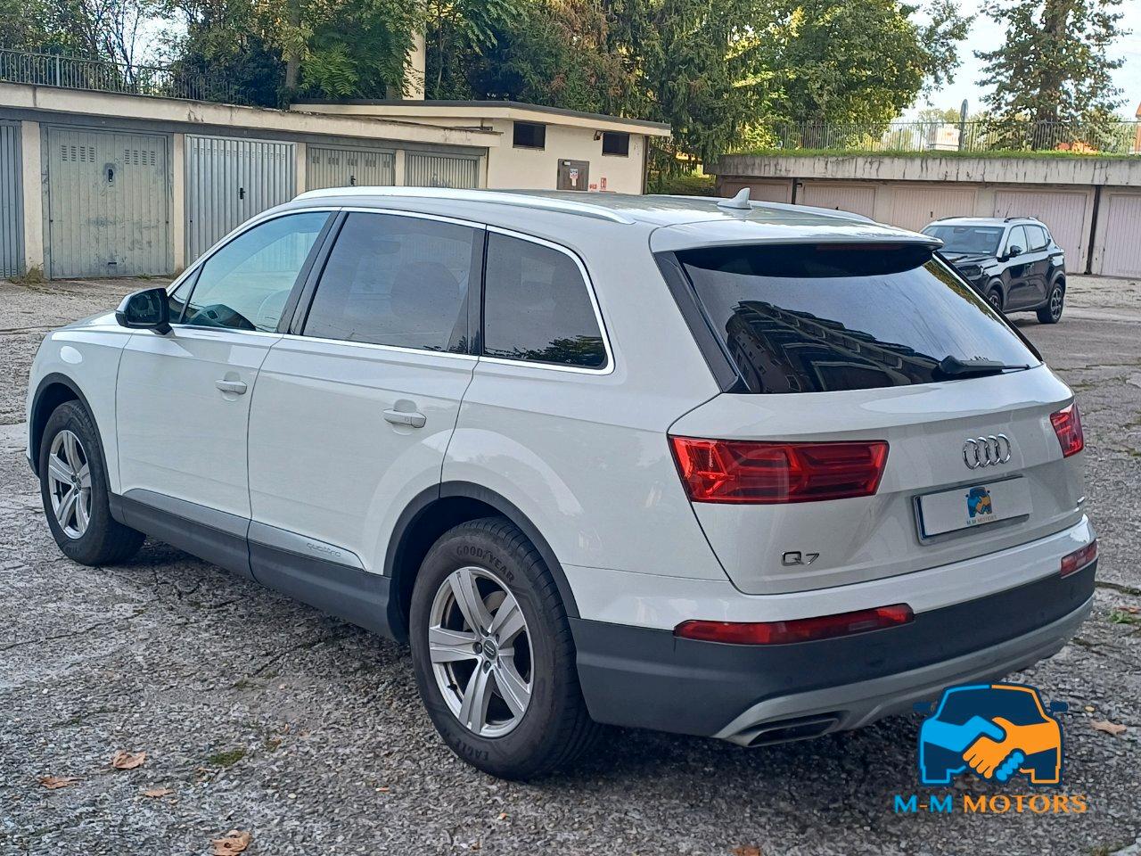 Audi Q7 3.0 tdi ultra Business Plus quattro tiptronic
